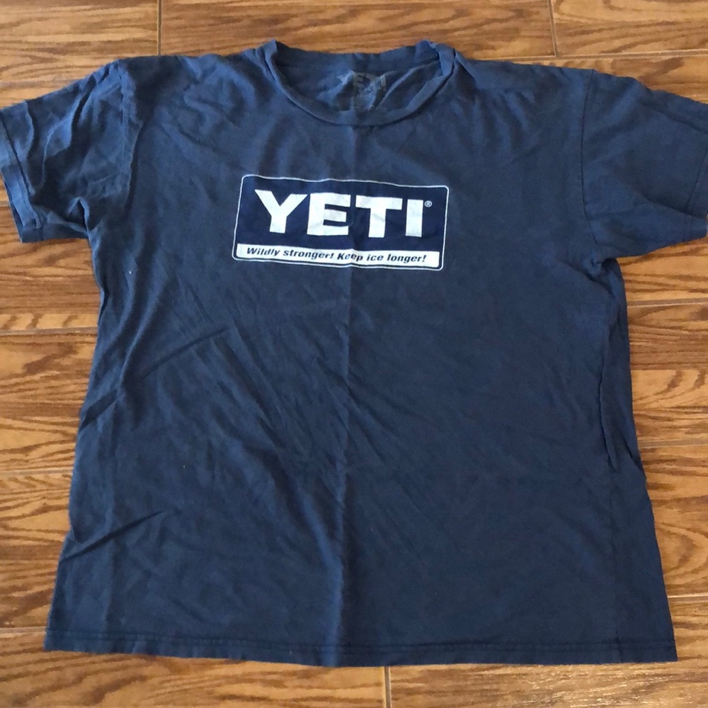 Men’s Yeti T-shirt